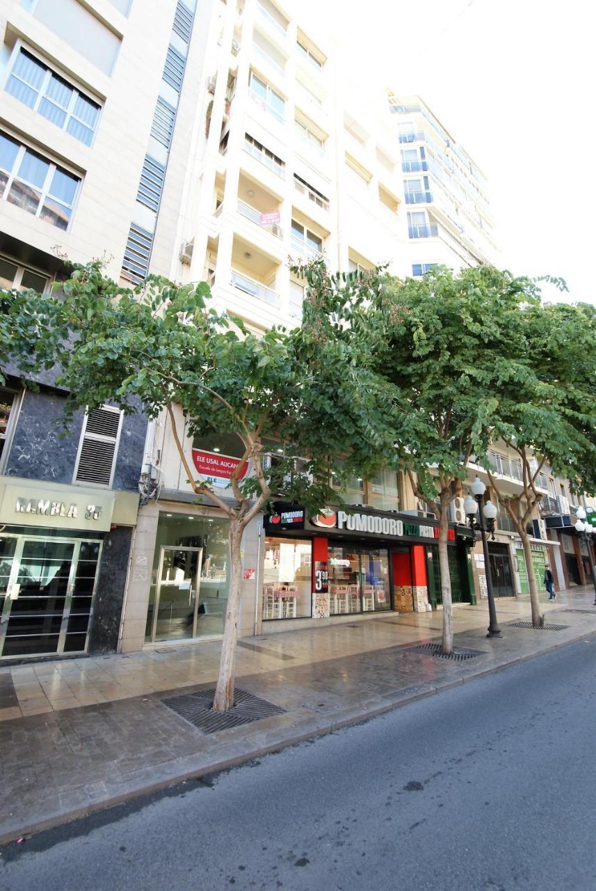 Apartament Lujoso Y Espacioso Piso En El Corazon De Alicante Con Hidromasaje Zewnętrze zdjęcie