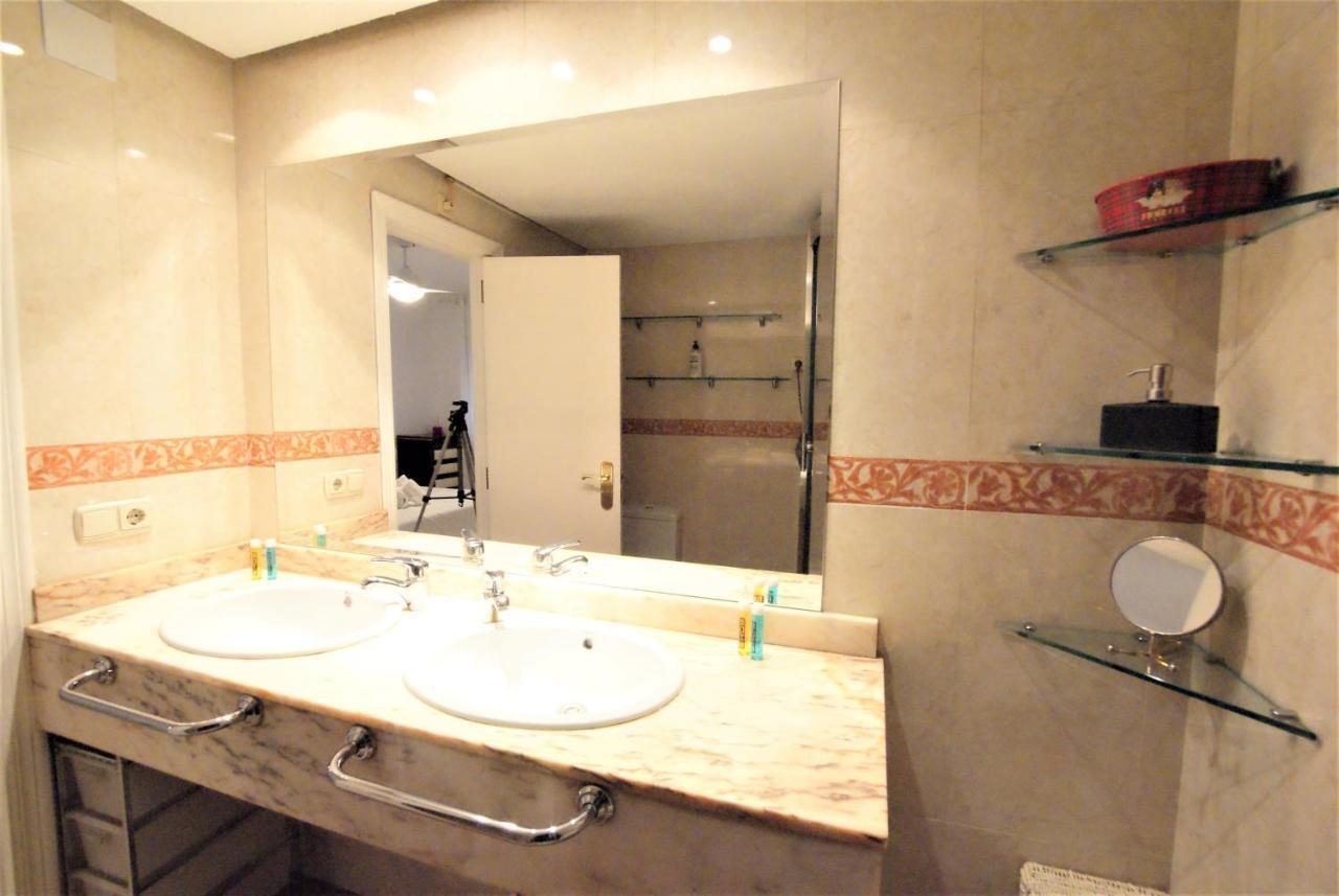 Apartament Lujoso Y Espacioso Piso En El Corazon De Alicante Con Hidromasaje Zewnętrze zdjęcie