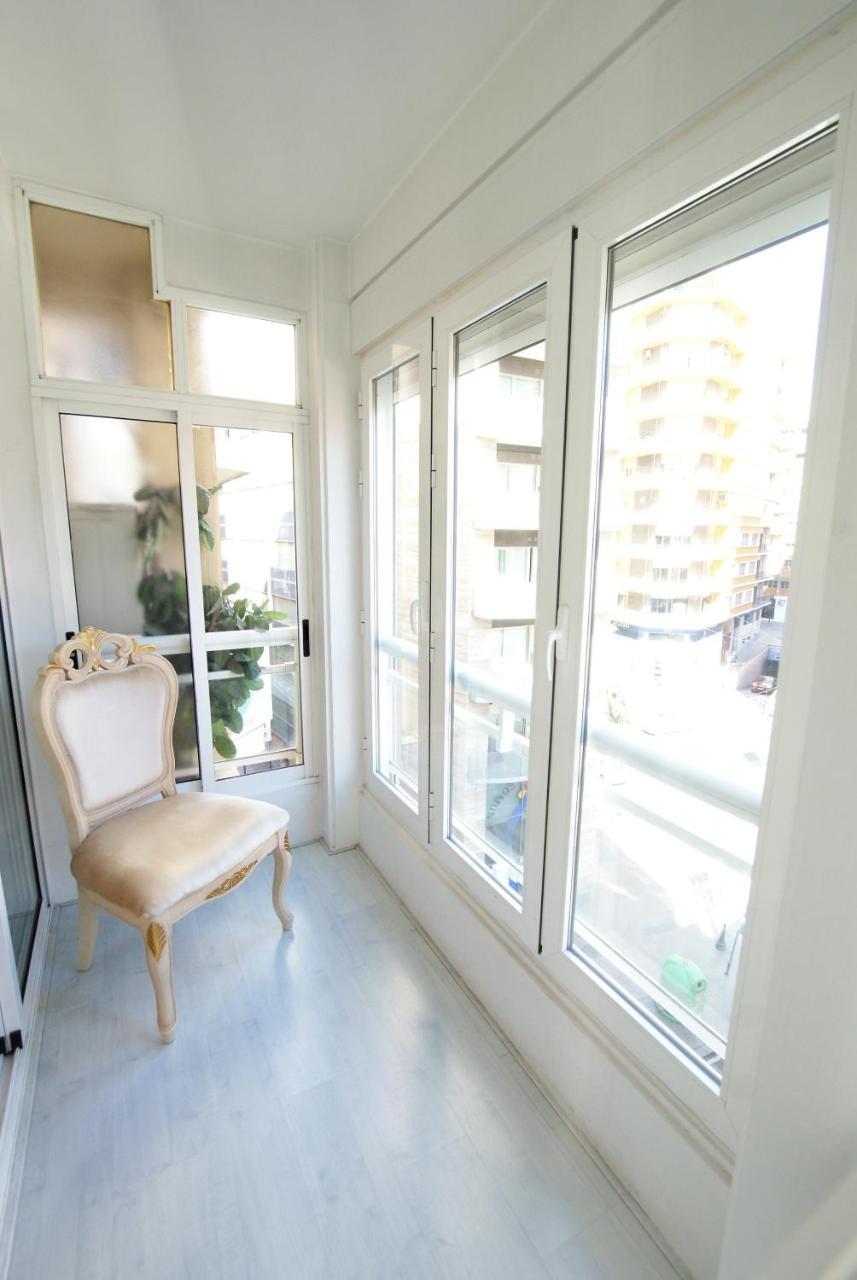 Apartament Lujoso Y Espacioso Piso En El Corazon De Alicante Con Hidromasaje Zewnętrze zdjęcie